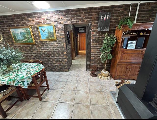 3 BEDROOM HOUSE FOR SALE IN NOORSEKLOOF